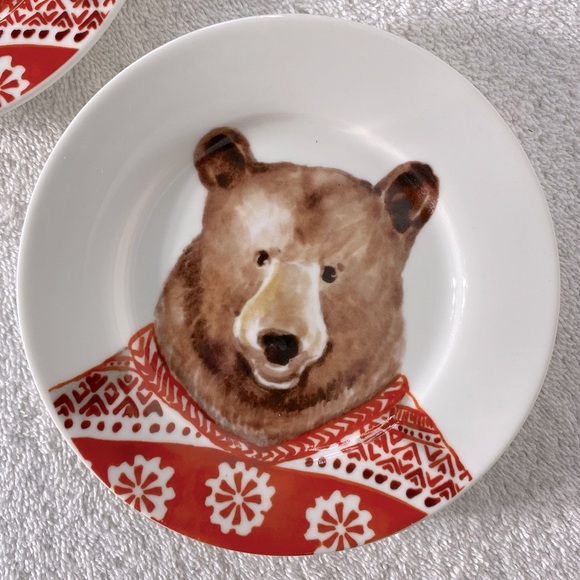 Ciroa Celebrate Holiday Christmas Bear In Sweater Dessert Snack Plates x2 - Picture 4 of 6